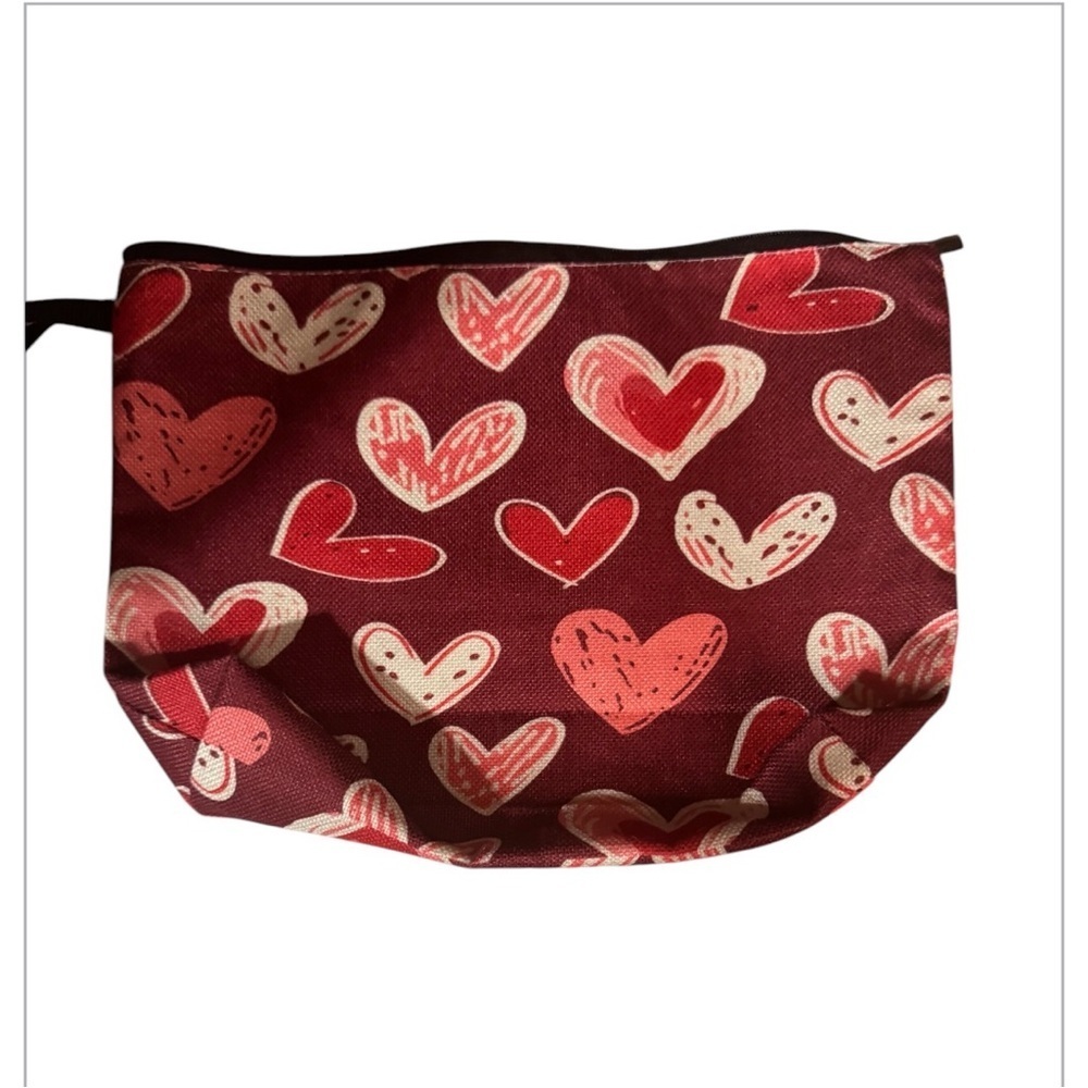 Red Heart Design Makeup Pouch